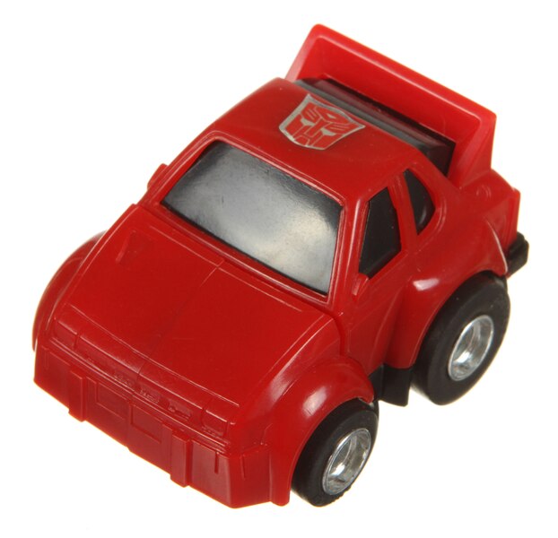 Possible Transformers MasterPiece Cliffjumper Leaked Images  (3 of 3)